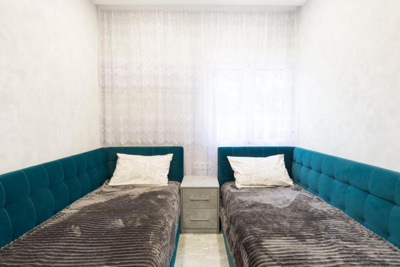 Dream House Rooms Malaga - Habitacion En El Apartemento Esterno foto